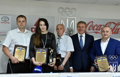 Нагородження найкращої спортсменки та тренерів червня-2018-36777